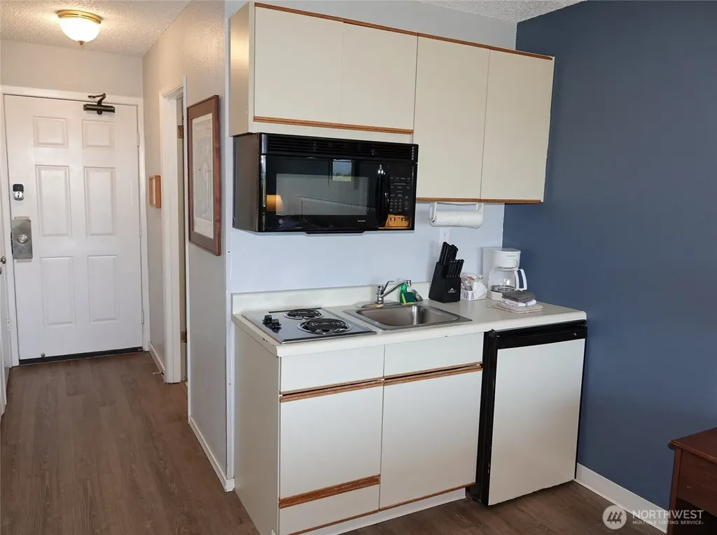 615 Ocean Shores Boulevard NW Ocean Shores WA 98569