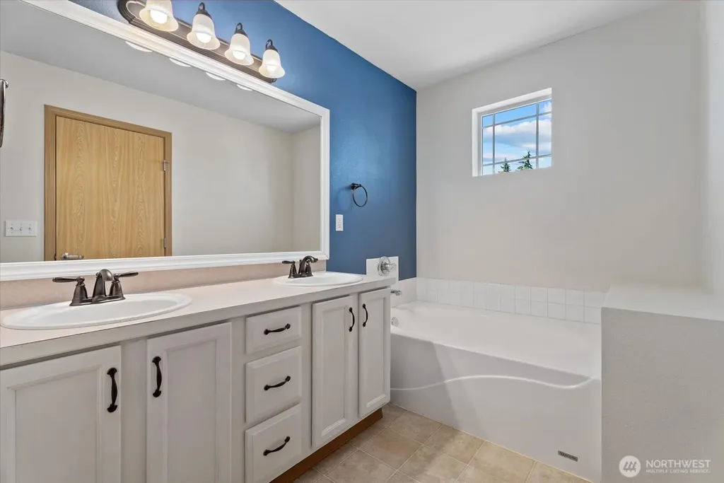 11820 126th Street Ct E Puyallup WA 98374