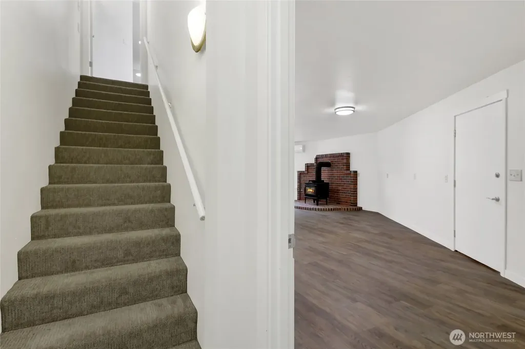 4246 James Street Bellingham WA 98226