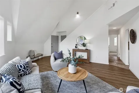 4246 James Street Bellingham WA 98226