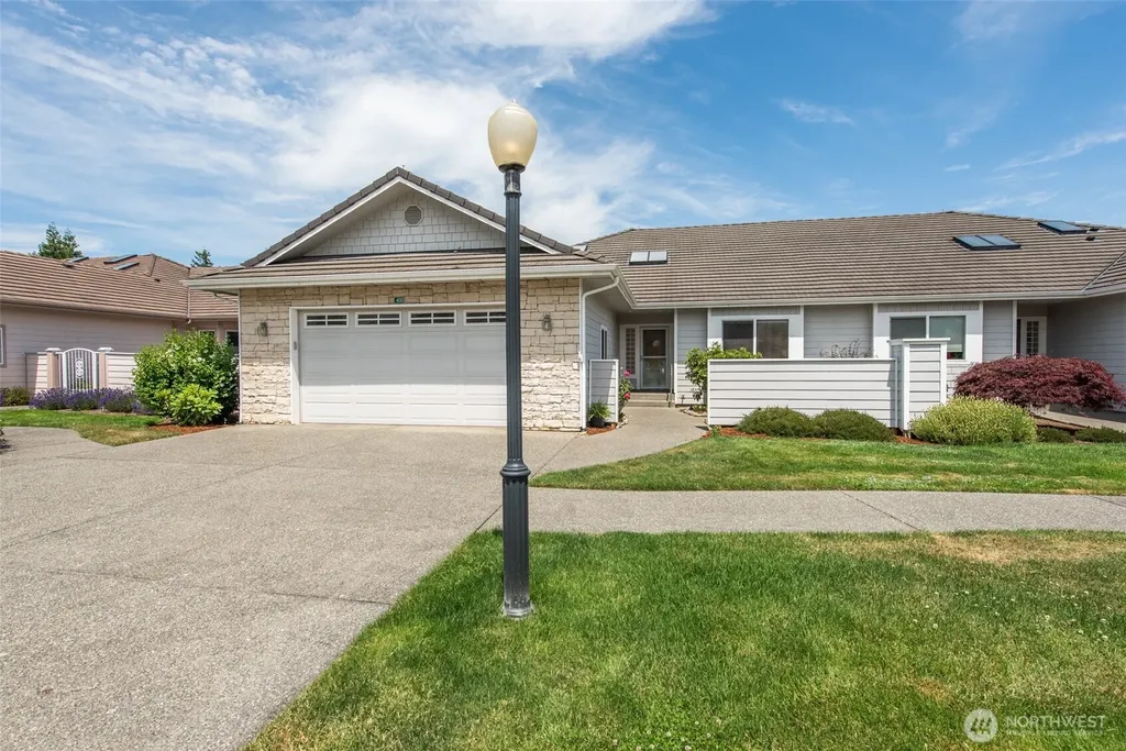 400 Blakely Boulevard Sequim WA 98382