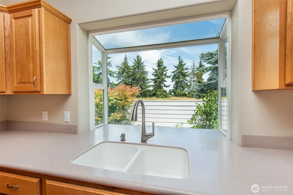 400 Blakely Boulevard Sequim WA 98382