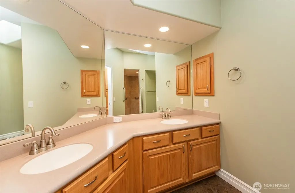 400 Blakely Boulevard Sequim WA 98382