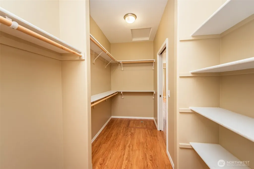 400 Blakely Boulevard Sequim WA 98382