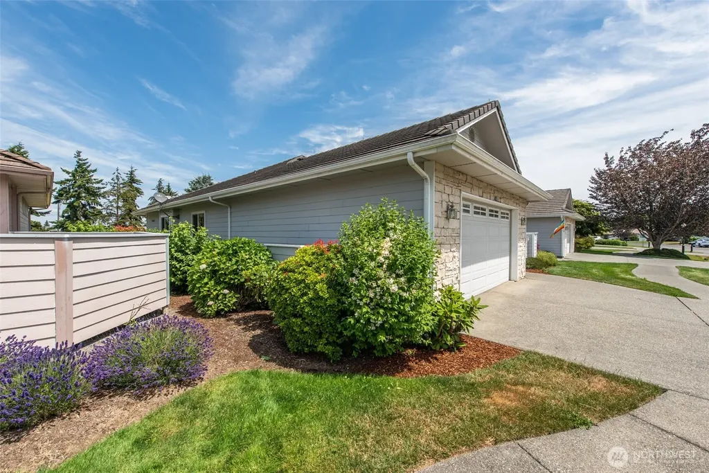 400 Blakely Boulevard Sequim WA 98382
