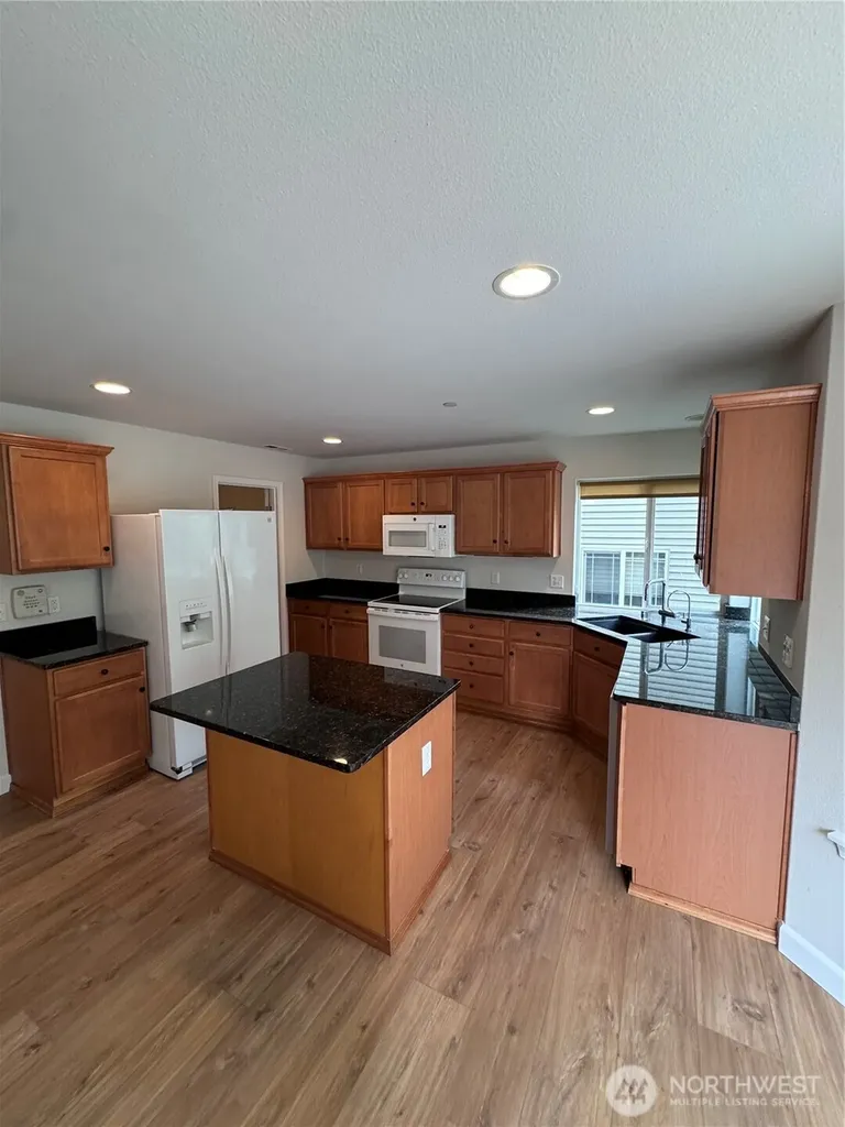 3155 Walker Road Dupont WA 98327