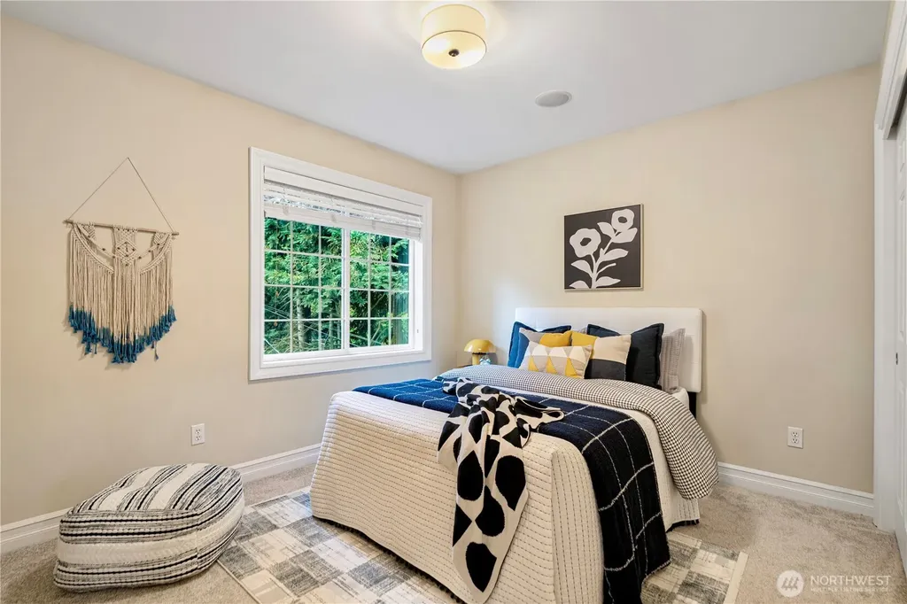 1528 NE 97th Street Seattle WA 98115