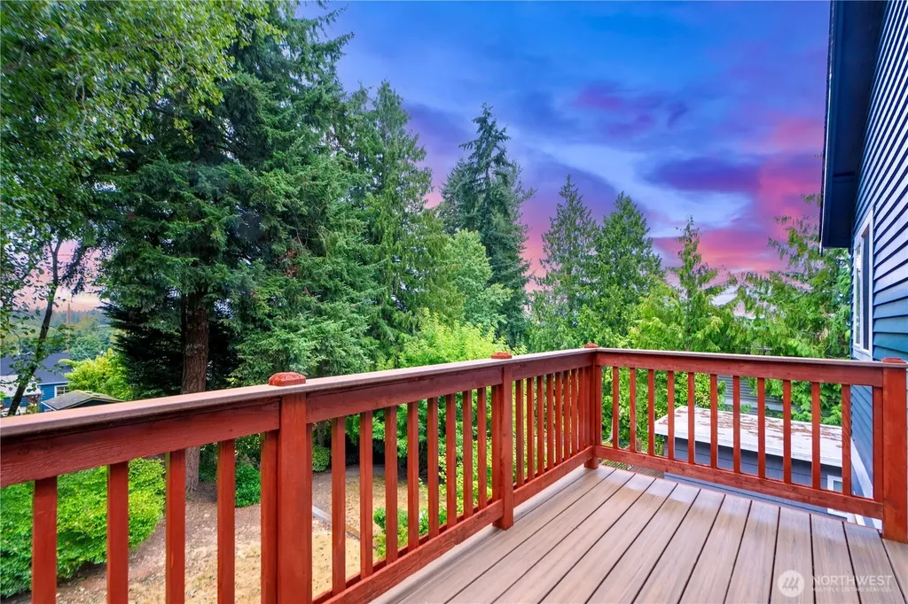 1528 NE 97th Street Seattle WA 98115