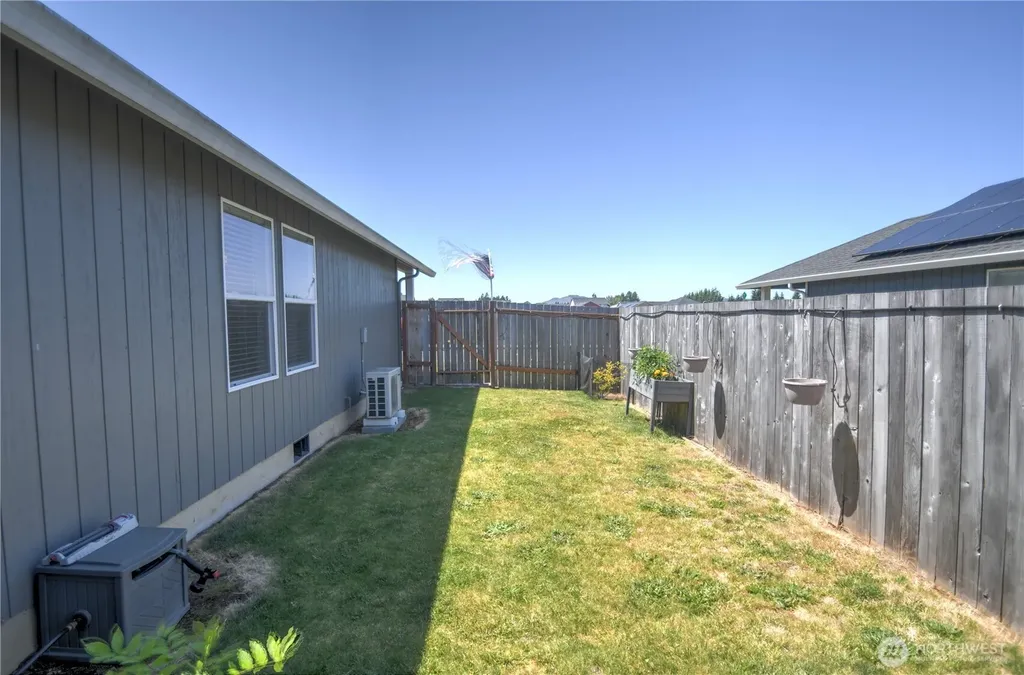 410 Herren Avenue Winlock WA 98596