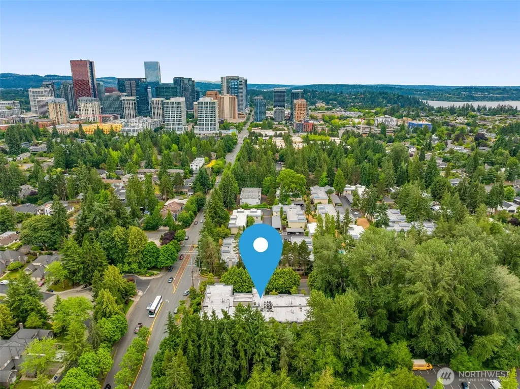 10398 NE 17th Street Bellevue WA 98004