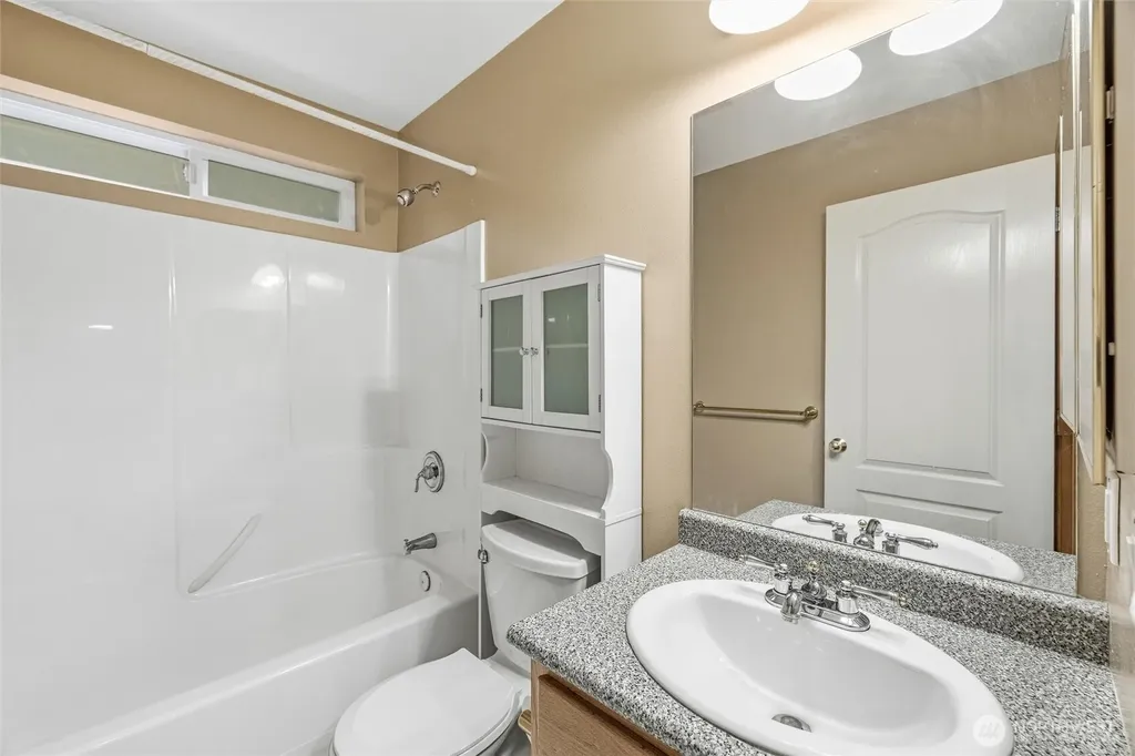 16 Rocky Ridge Drive Bellingham WA 98229