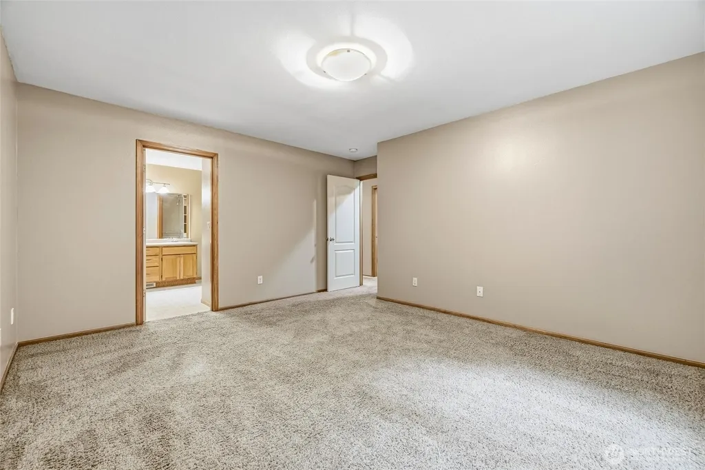 16 Rocky Ridge Drive Bellingham WA 98229