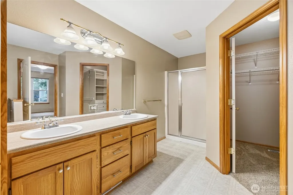 16 Rocky Ridge Drive Bellingham WA 98229