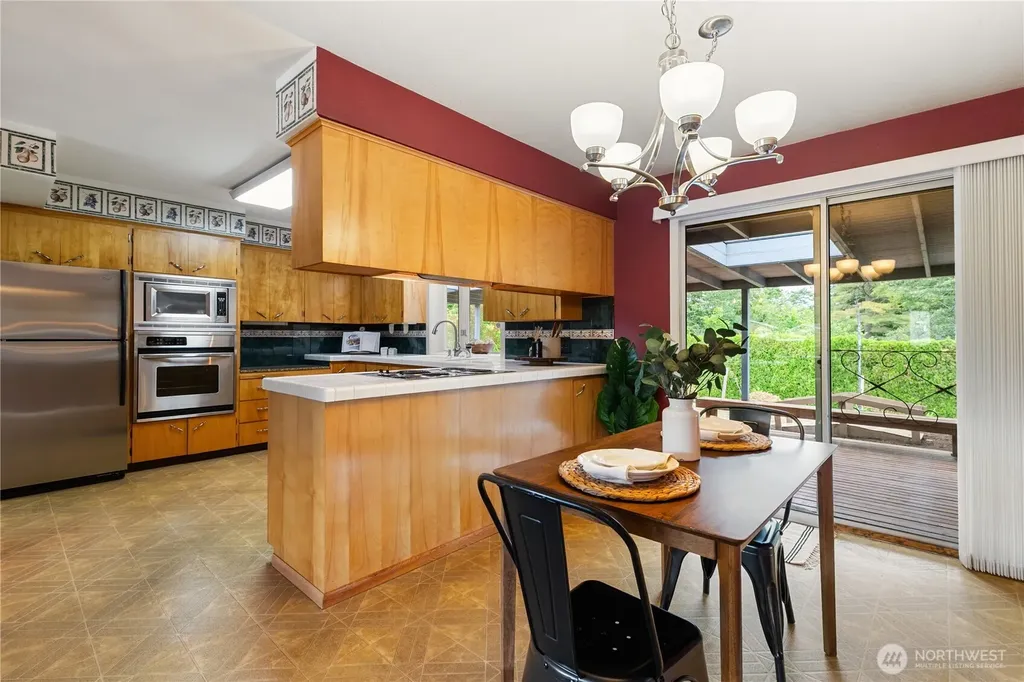 3024 Cherrywood Avenue Bellingham WA 98225