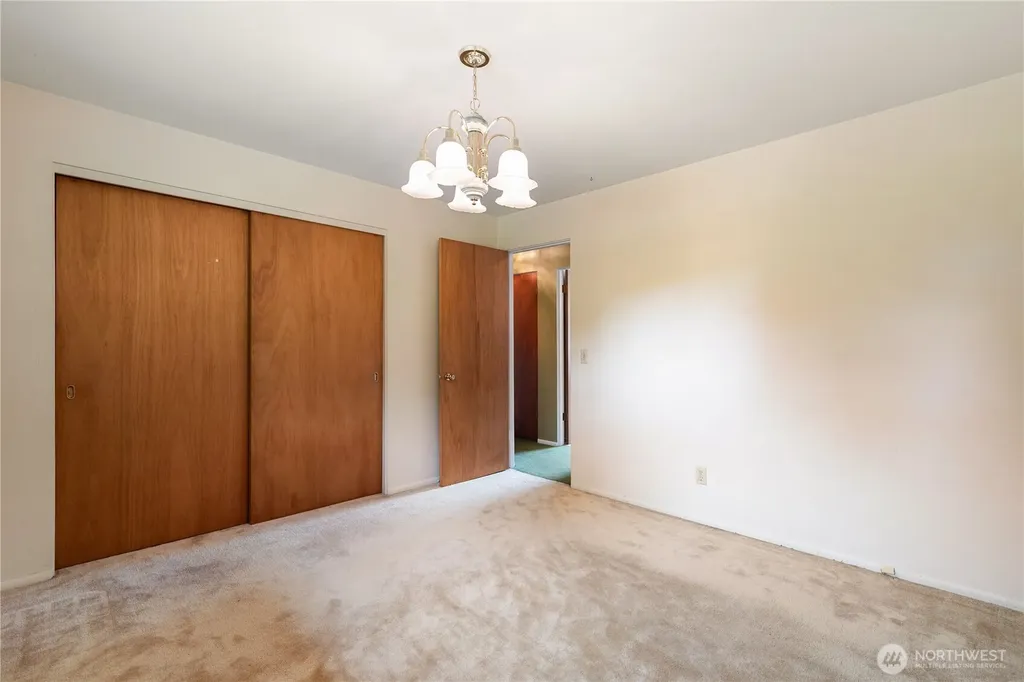3024 Cherrywood Avenue Bellingham WA 98225