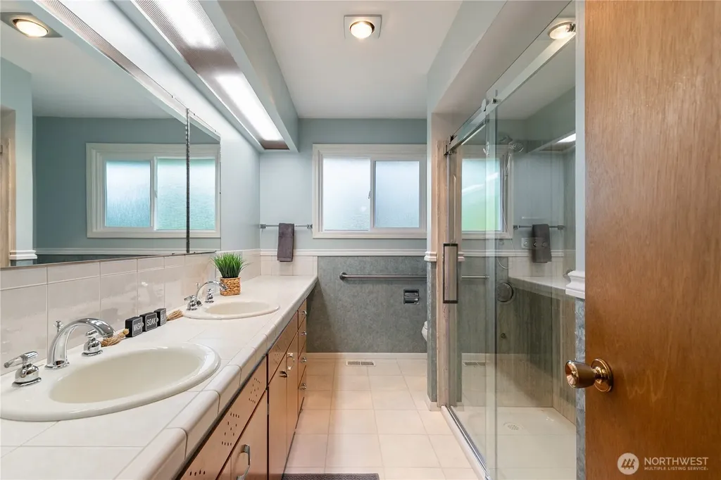 3024 Cherrywood Avenue Bellingham WA 98225