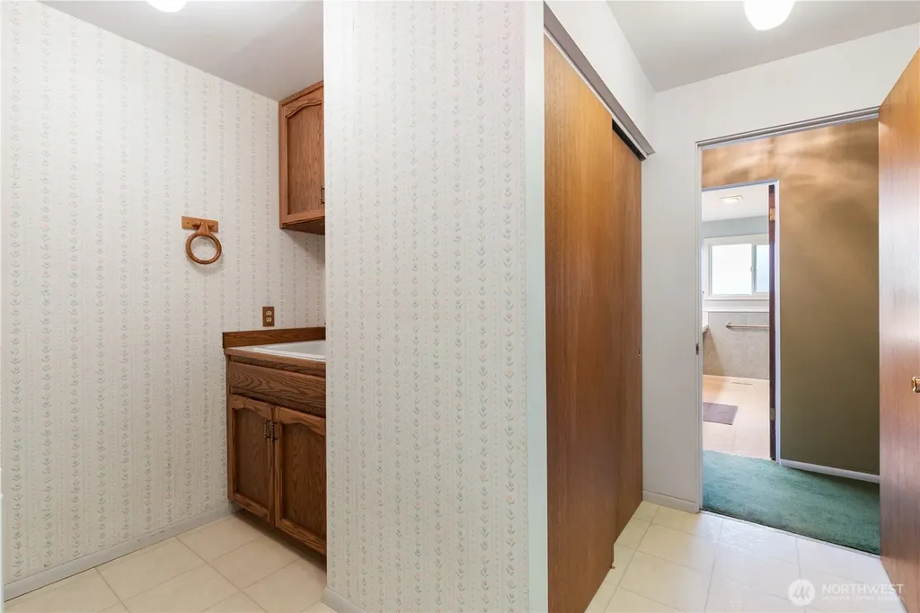 3024 Cherrywood Avenue Bellingham WA 98225