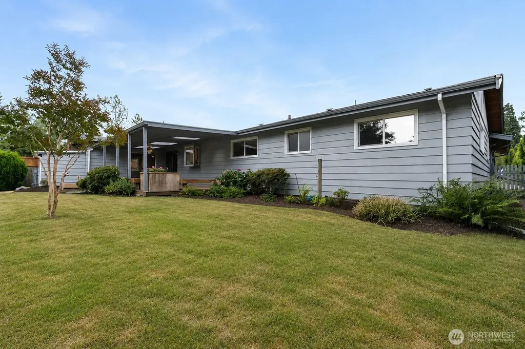 3024 Cherrywood Avenue Bellingham WA 98225
