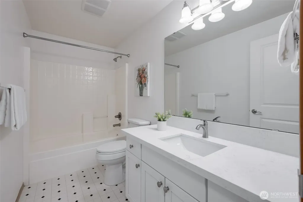 1619 S Weller Street Seattle WA 98144