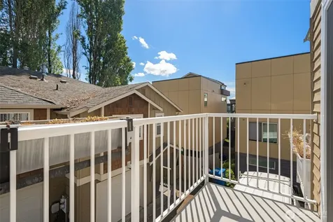 1619 S Weller Street Seattle WA 98144