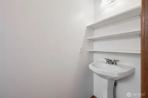 1619 S Weller Street Seattle WA 98144