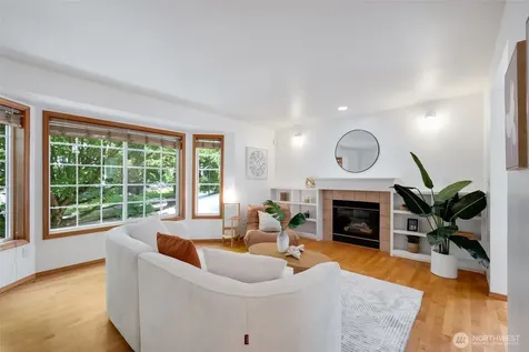 1619 S Weller Street Seattle WA 98144