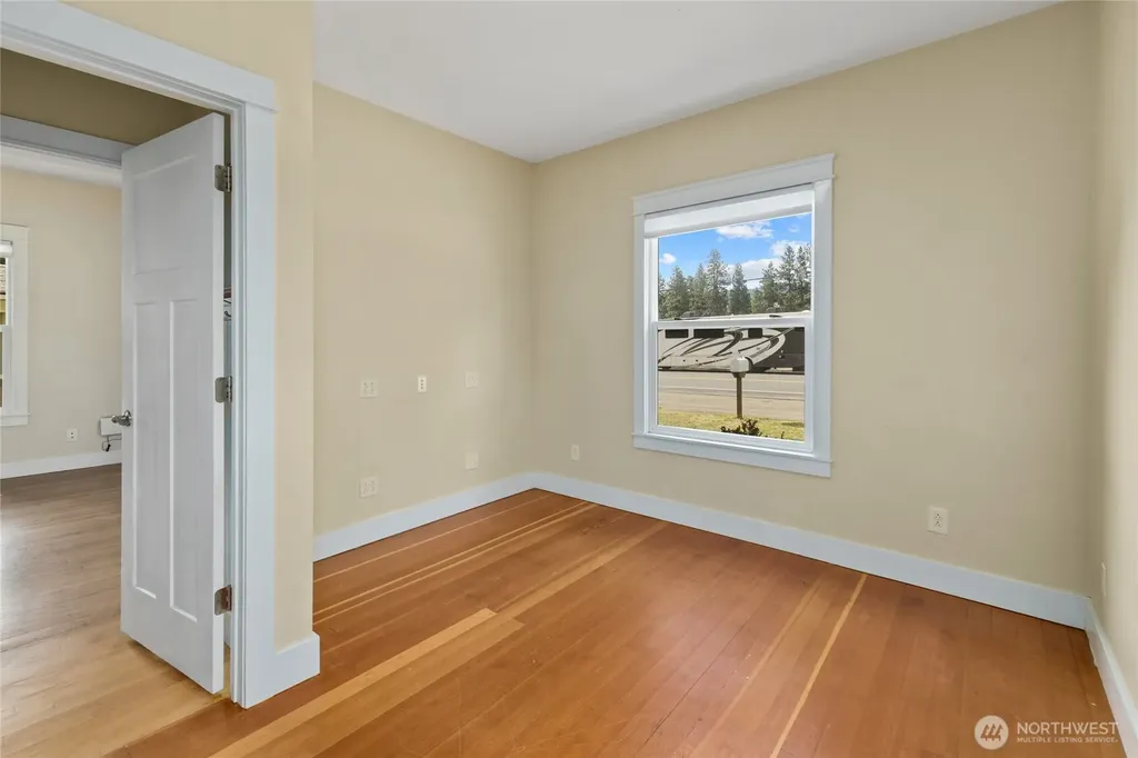 606 W 2nd Street Cle Elum WA 98922