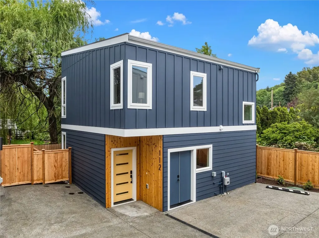 112 29th Avenue E Seattle WA 98112