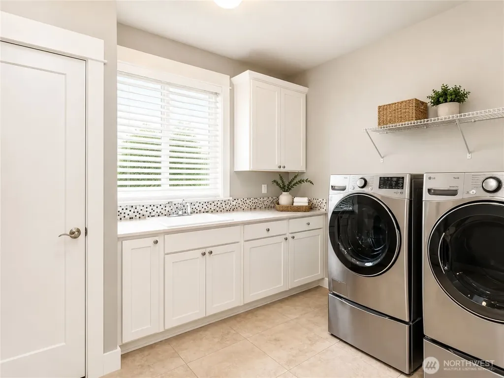 3232 112th Avenue SE Bellevue WA 98004
