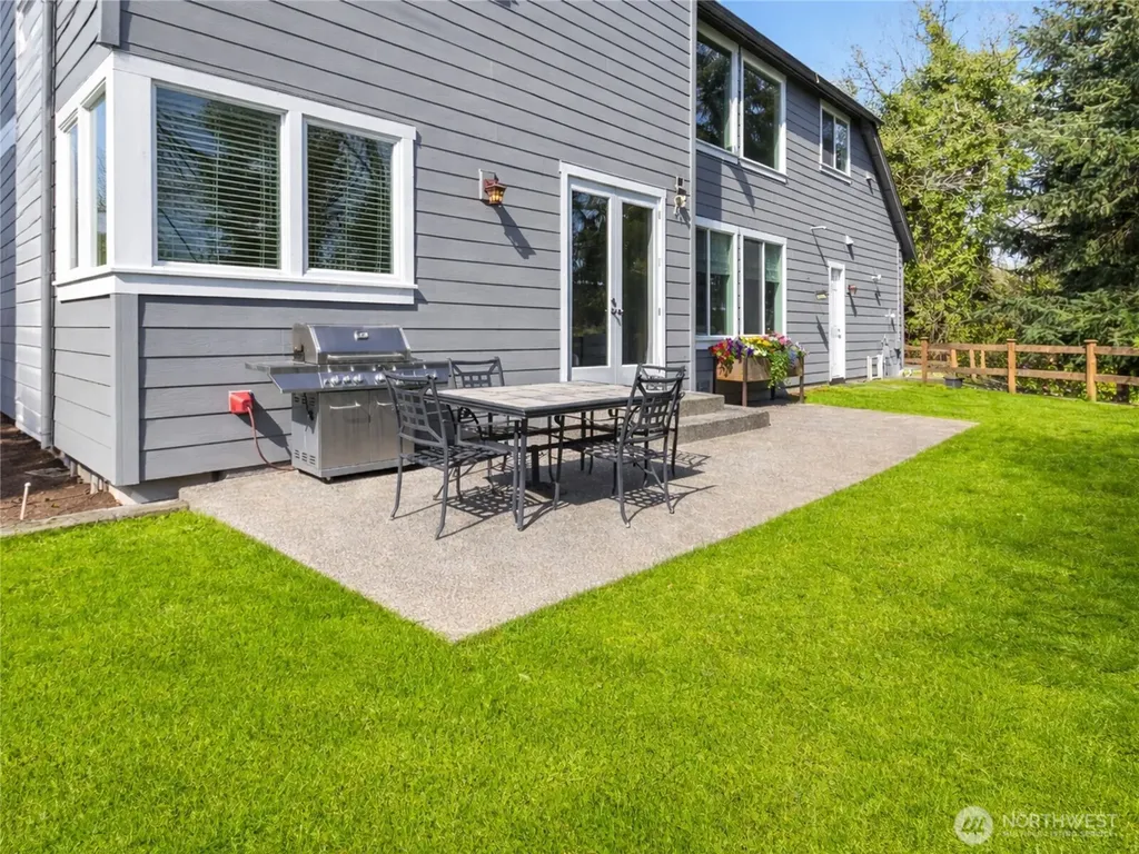 3232 112th Avenue SE Bellevue WA 98004