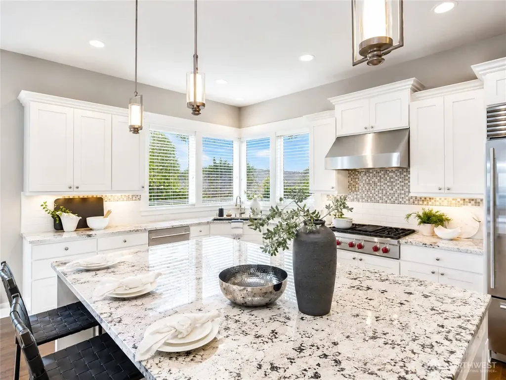 3232 112th Avenue SE Bellevue WA 98004