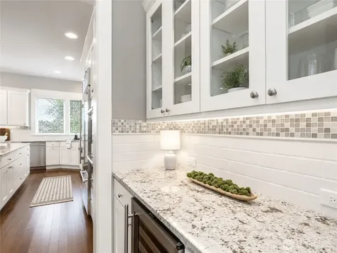 3232 112th Avenue SE Bellevue WA 98004