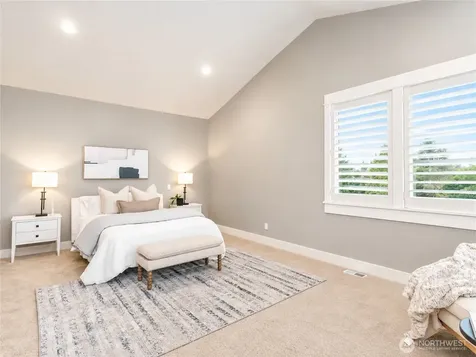 3232 112th Avenue SE Bellevue WA 98004