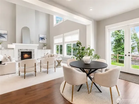 3232 112th Avenue SE Bellevue WA 98004