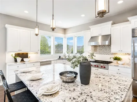 3232 112th Avenue SE Bellevue WA 98004