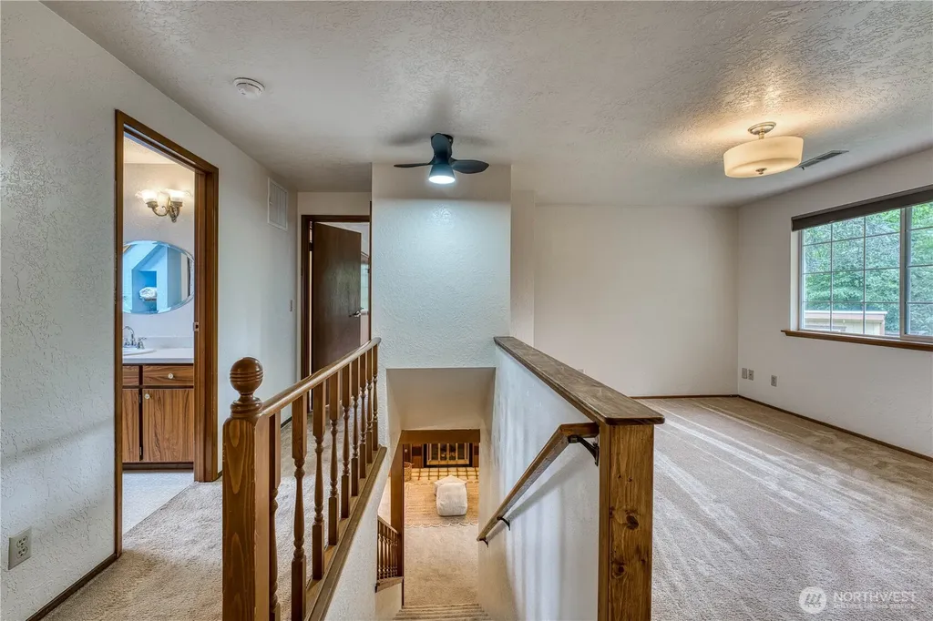 406 Pennie Lane Bremerton WA 98310