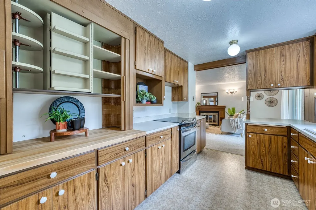 406 Pennie Lane Bremerton WA 98310