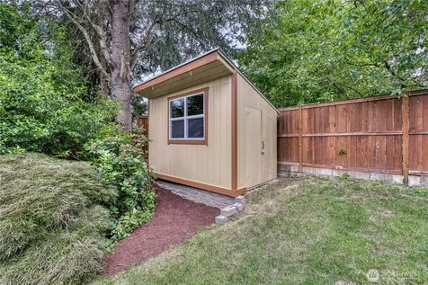 406 Pennie Lane Bremerton WA 98310