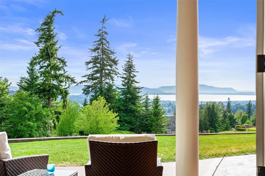 1880 Vineyard Place Bellingham WA 98226