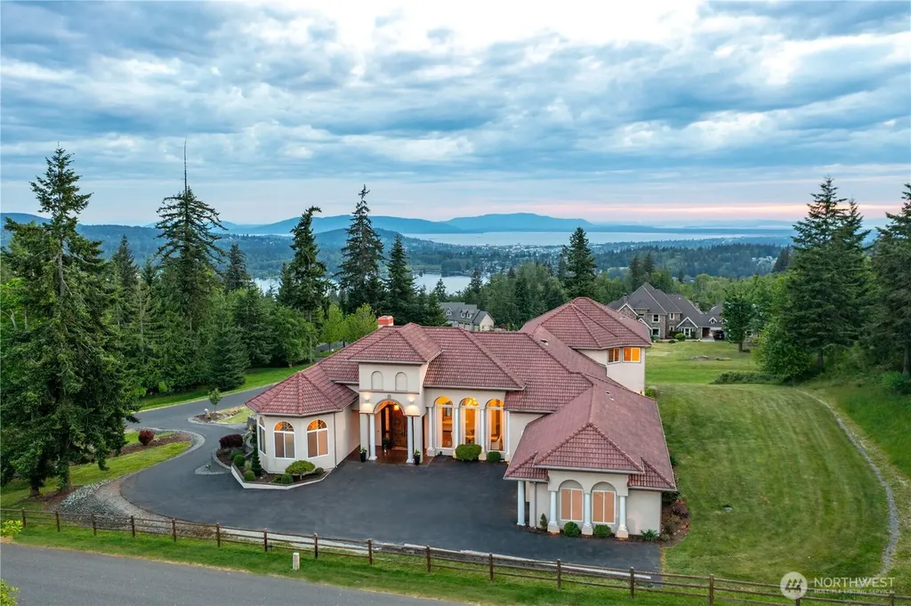 1880 Vineyard Place Bellingham WA 98226