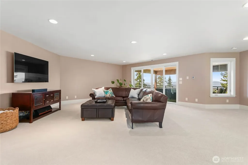 1880 Vineyard Place Bellingham WA 98226