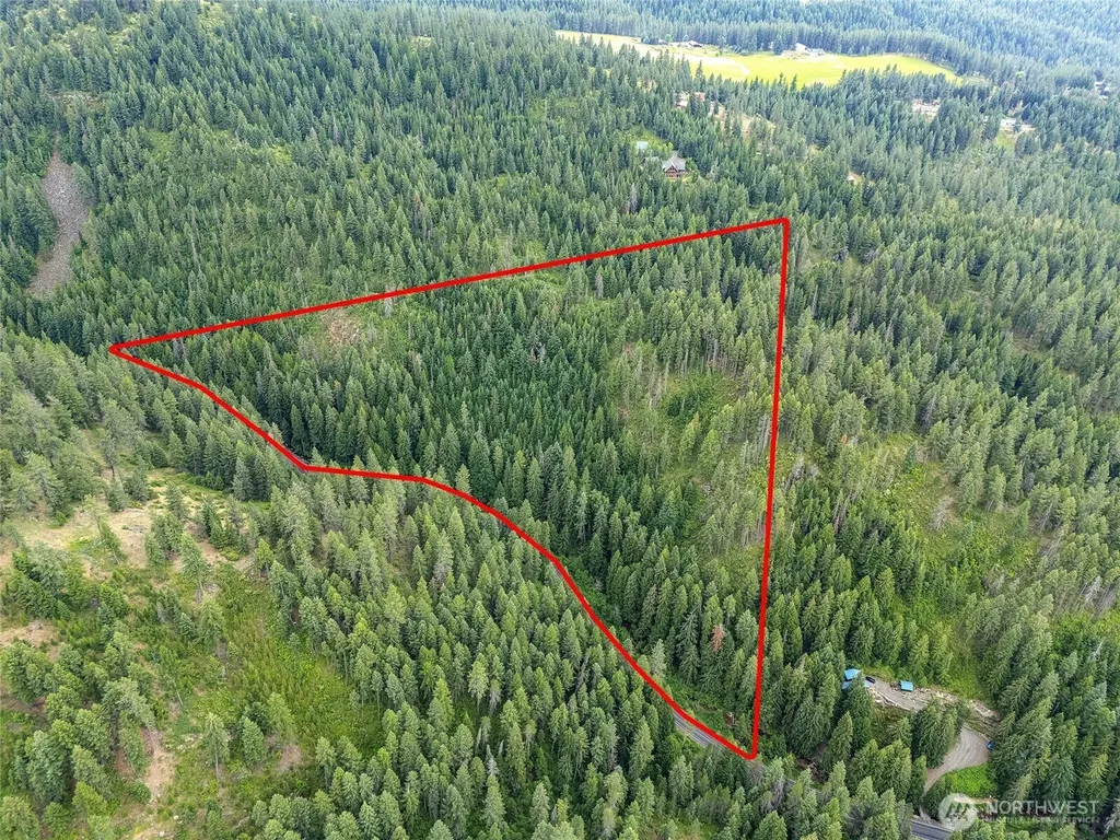 19960 + 19970 N Mt Spokane Park Drive Mead WA 99021