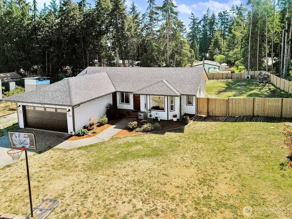 135 Masonic Hall Road Port Hadlock WA 98339
