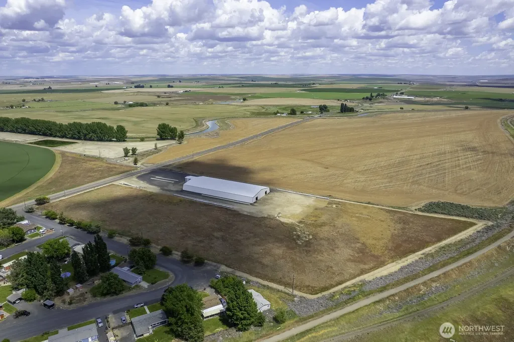 0 Road 8 SE Warden WA 98857