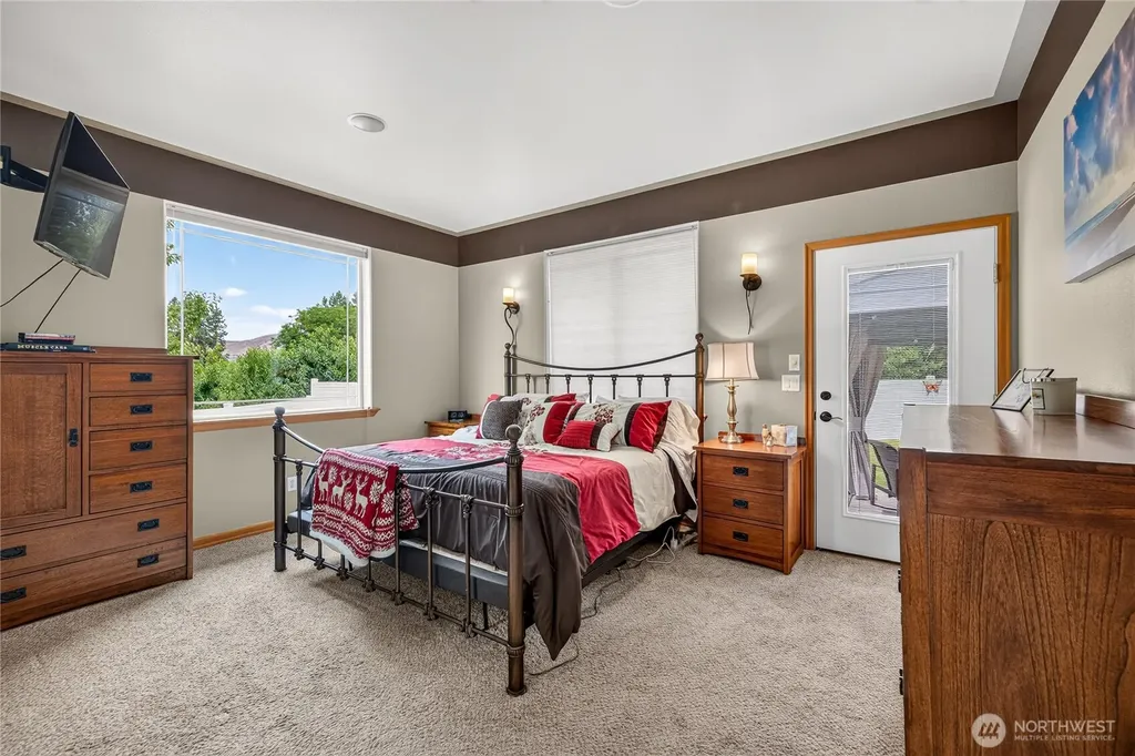 87 Springhill Drive East Wenatchee WA 98802
