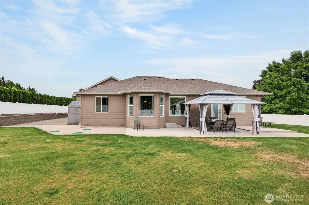 87 Springhill Drive East Wenatchee WA 98802