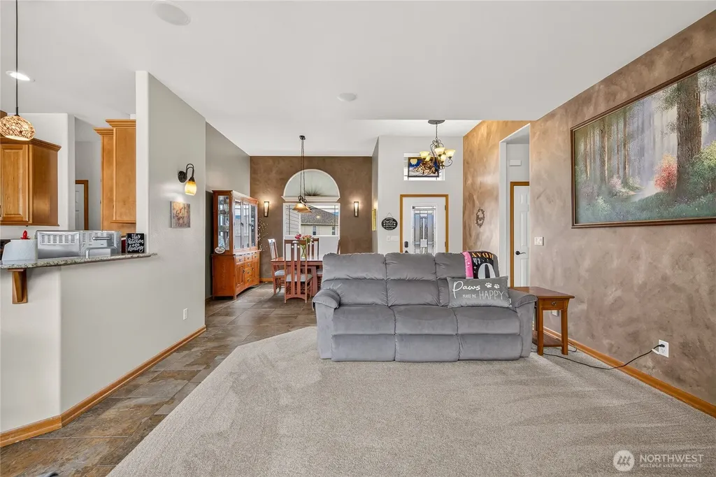 87 Springhill Drive East Wenatchee WA 98802