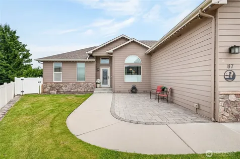 87 Springhill Drive East Wenatchee WA 98802