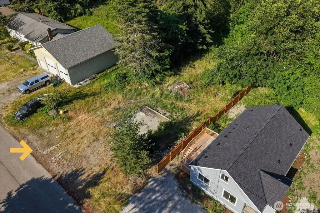 400 22nd Avenue Court Milton WA 98354
