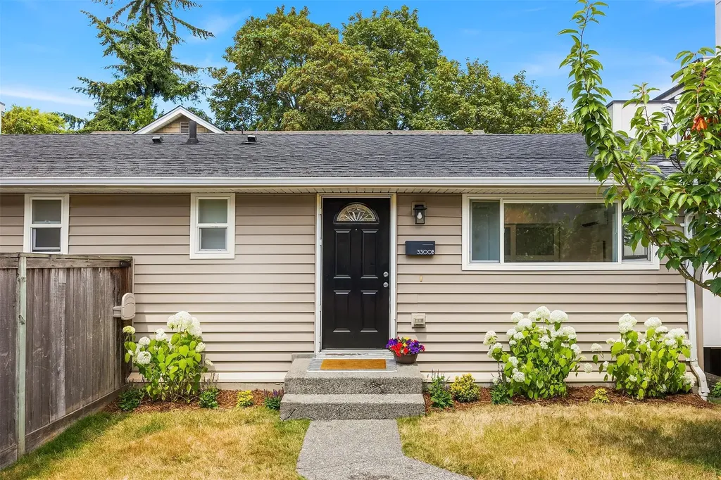 3300 Government Way Seattle WA 98199